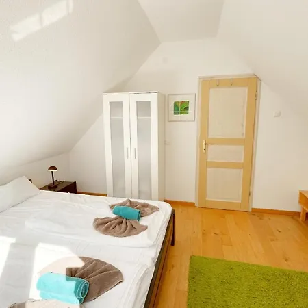 Ferienhaus Dresdnerweg 18 *