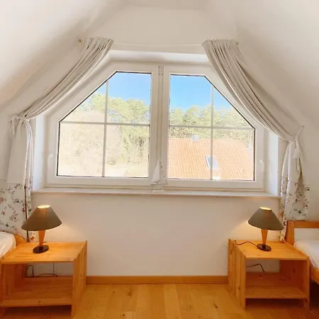 Ferienhaus Dresdnerweg 18 *